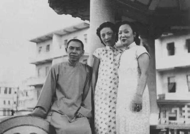 杜月笙每天叫孟小冬“妈咪”，梅兰芳没给孟小冬的，他都给了