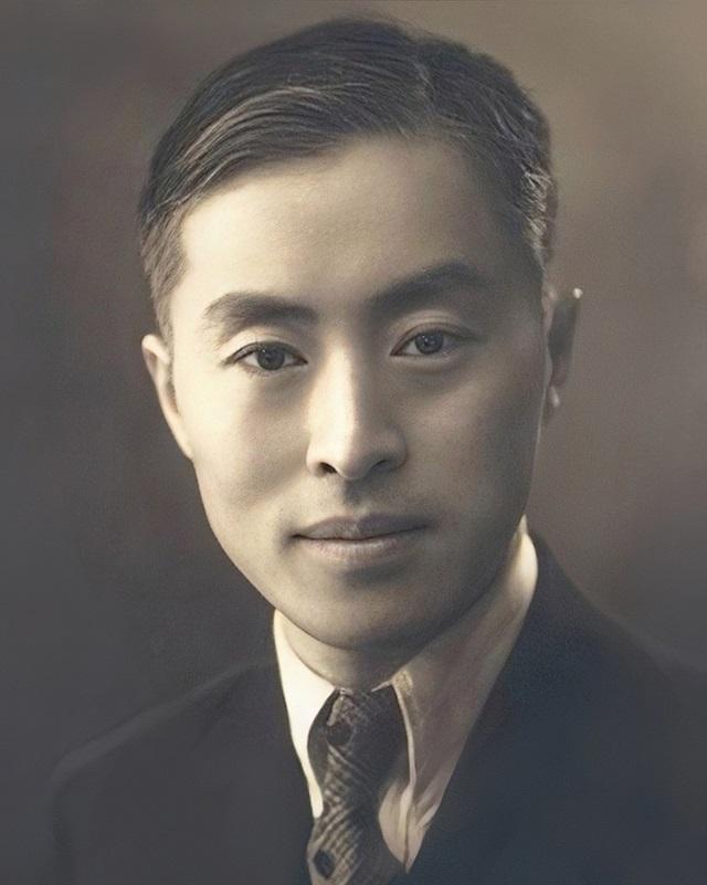 49年大陆解放后，控制中国十多年的四大家族去哪儿了？