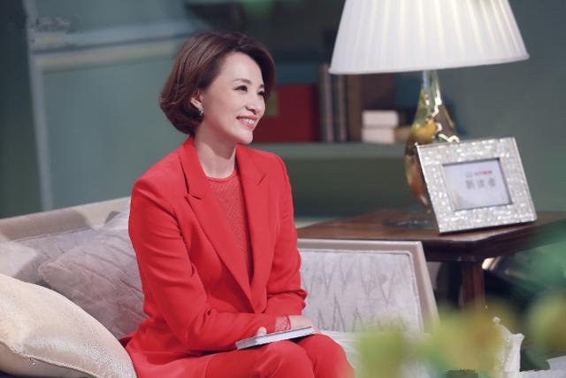 董卿富豪老公失联破产，赴美生子跌落神坛，如今小两口怎么样了？