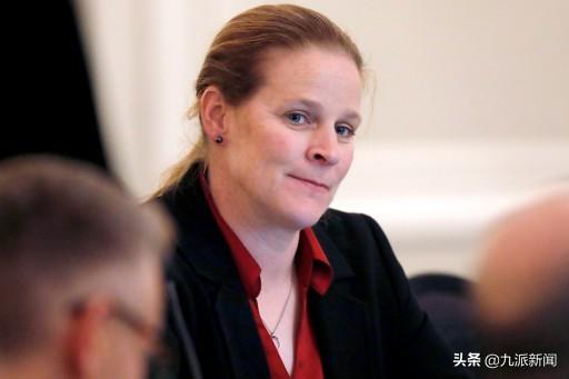 美国女足获美足协2400万美元补偿，未来将达成与男球员同酬