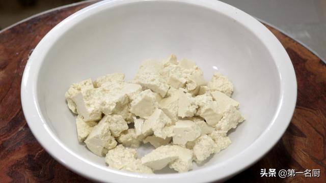 乍暖还寒，要多吃“3红3绿3黄”，强体质防春寒，一家老小都受益