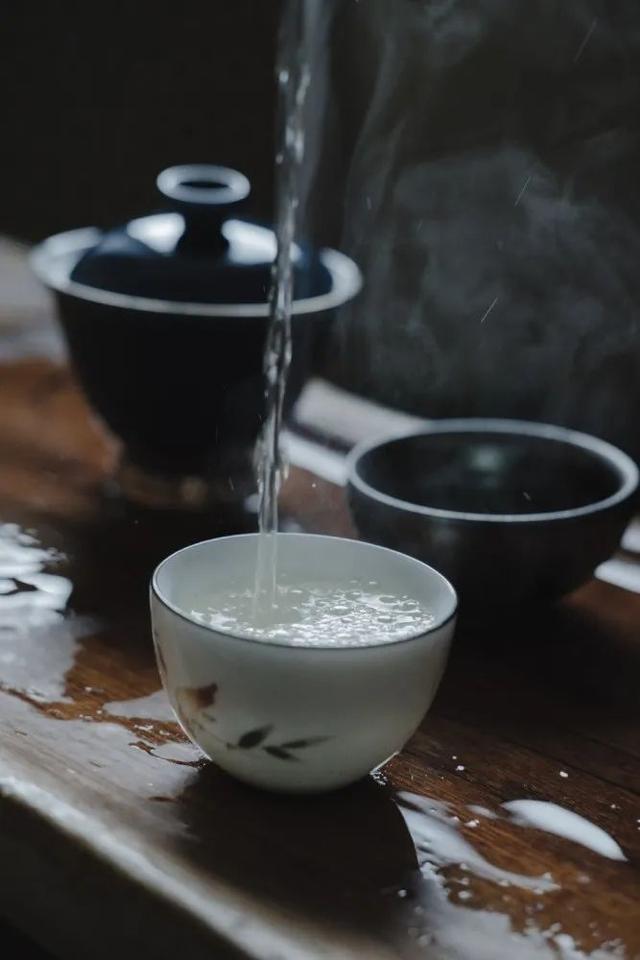 想要感受到茶气，先去拉拉筋