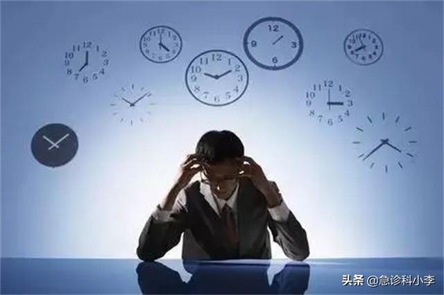 胳膊上好多小红点