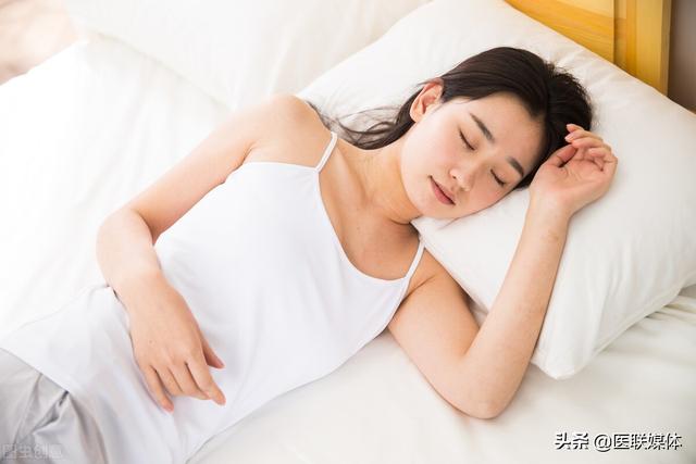 高血压病人，晚上总是睡不好？别担心，可以试试这5个方法