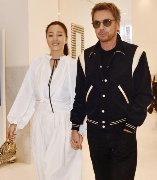 知名女星巩俐：被张艺谋拒婚后，婚姻状况如何了？
