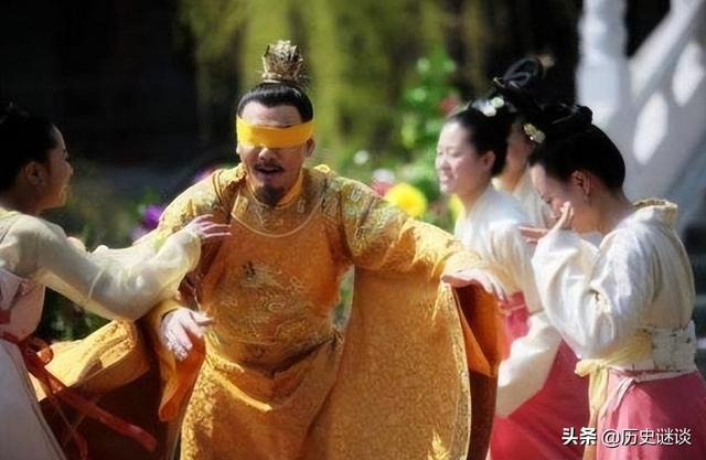 李渊退位后生了30个孩子，李世民很是头痛，武则天用一狠招解决