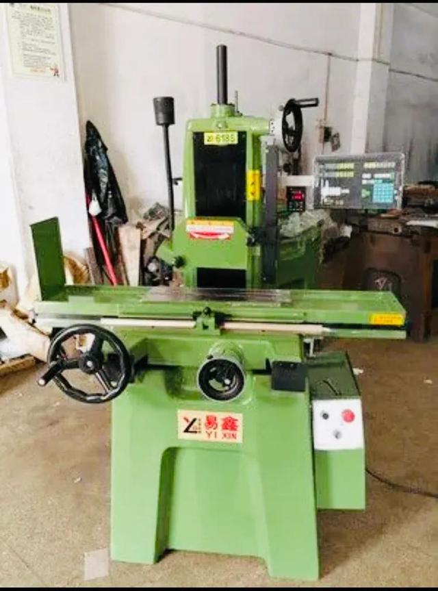 可科达拉立轴式制砂机铸件