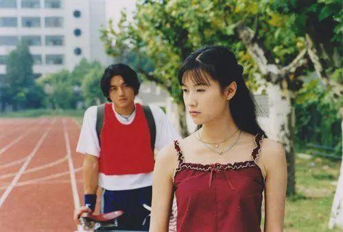 wenno:李亚鹏官宣再婚生子，王菲这波惨败？别天真了