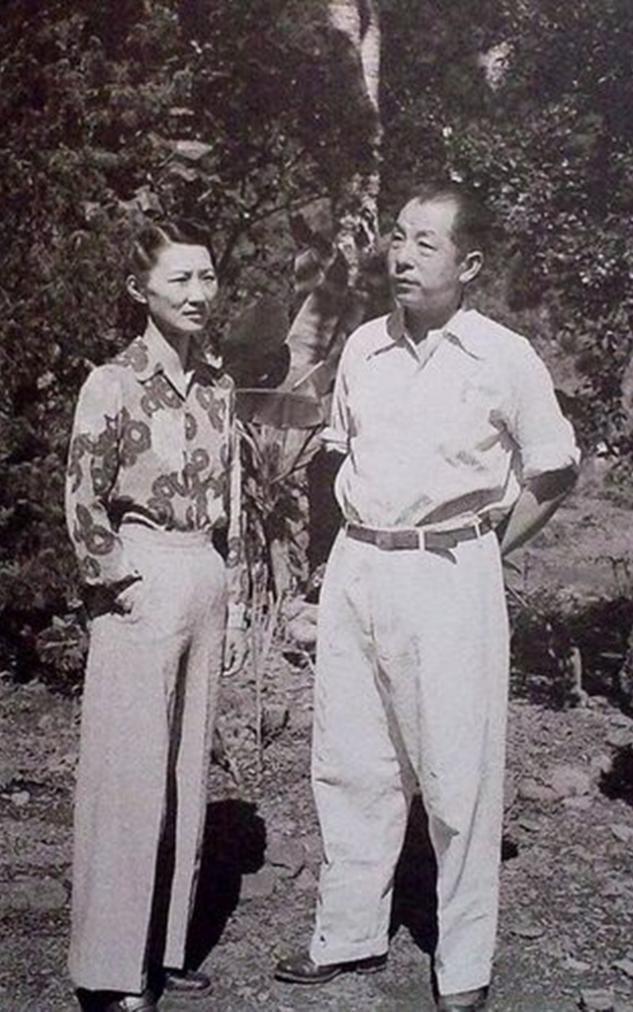 1994年张学良唯一活着的儿子回国，飞机上请人照顾：64岁不会汉语