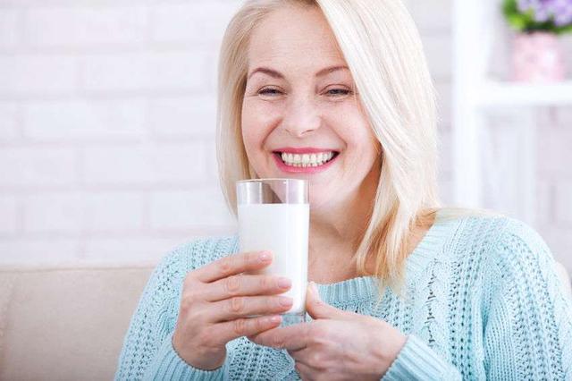 影响雌激素分泌，导致乳腺癌？女性朋友，真的要跟豆浆说再见？