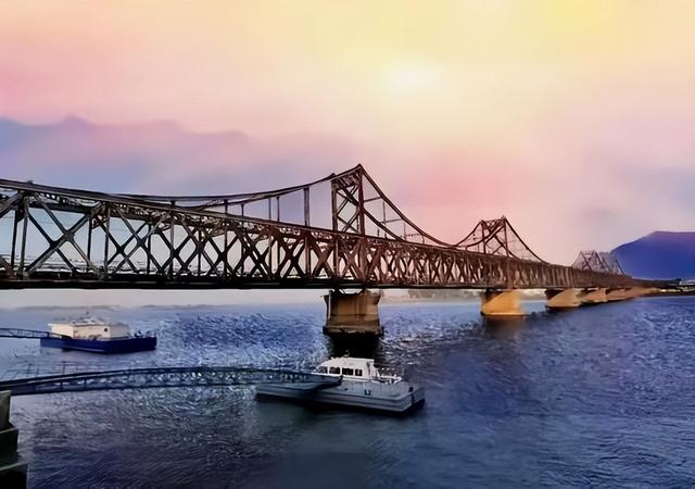 中国花22亿独资建中朝鸭绿江大桥，然而8年未通车，为何