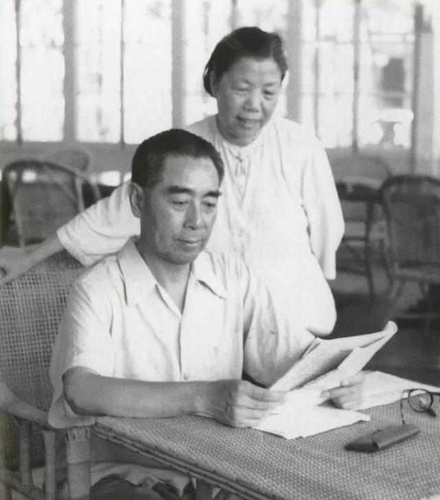 1948年敌机轰炸城南庄，毛主席差点遇险，12个月后聂荣臻查获真凶