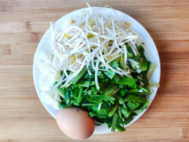 阳春三月，养肝“黄金期”，10食物要多吃，滋阴养肝，越吃越年轻