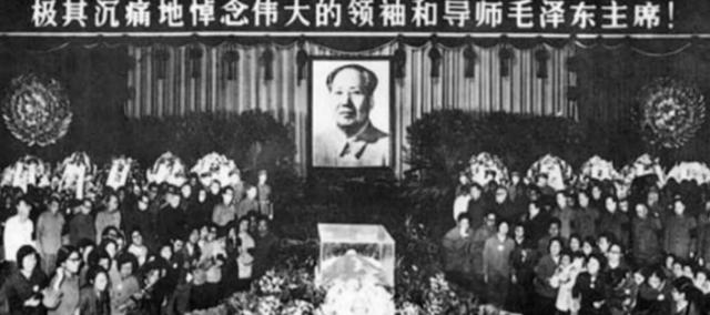 73年张玉凤生娃后，因孩子不想回中南海工作，毛主席：你早点回来
