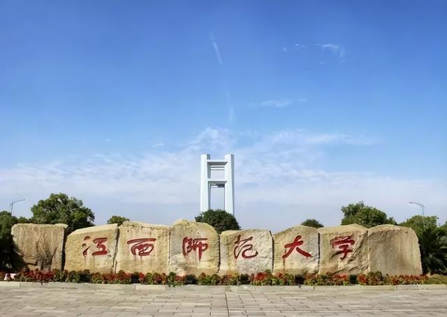 天津一41岁菜贩，历时14年八战考研成功上岸，发展前景却不容乐观