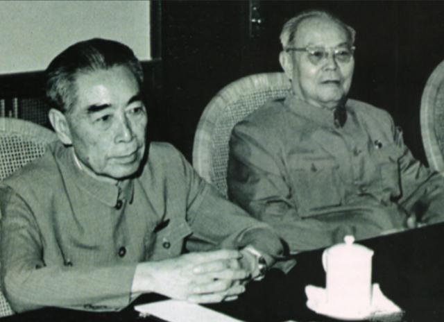 1949年周总理向毛主席推荐叶剑英担任外交部长，叶帅：还是算了吧