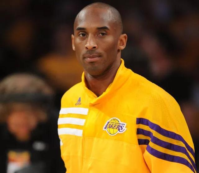 新东方遭遇破产，俞敏洪：时代抛弃你的时候，悄无声息