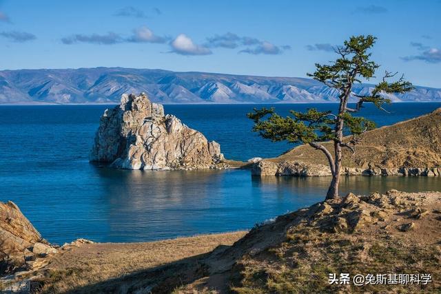 贝加尔湖是如何形成的？科学家给出解释，湖中海洋生物却成谜团