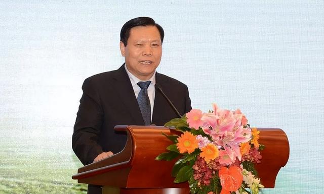 魏银仓到底有何手段，骗走董明珠26亿，将霸道总裁耍得团团转