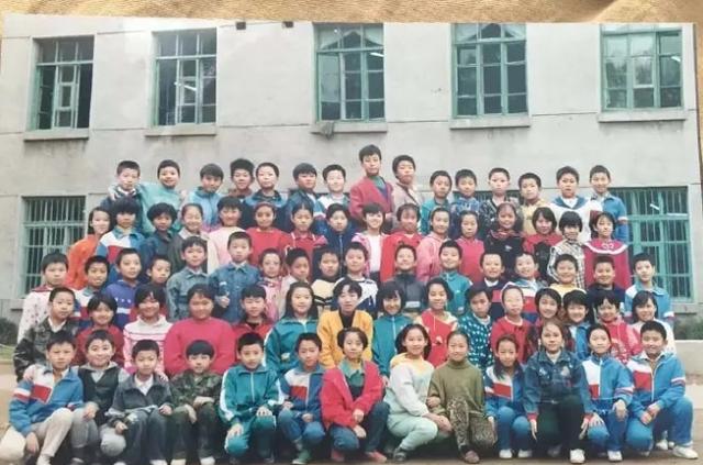 雷佳音妈妈：叛逆的儿子差点把我“逼疯”，成功背后是儿子的努力