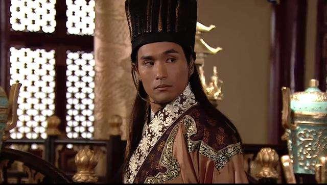 明太祖朱元璋清洗开国功臣的两个原因：功臣政治和继承人问题