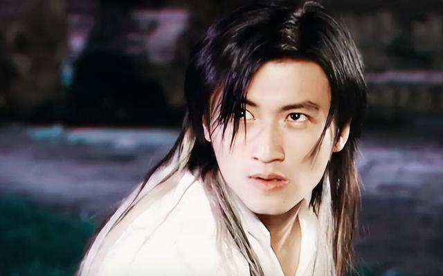 这9位男明星的长相,真的长到了中国人的心里,帅气又不失儒雅