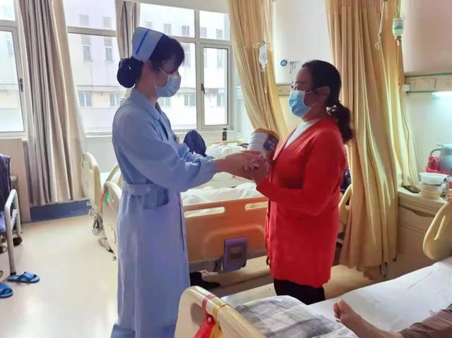 同心抗“疫情”，关怀显温情！南昌大学二附院肿瘤科关爱患者纪实