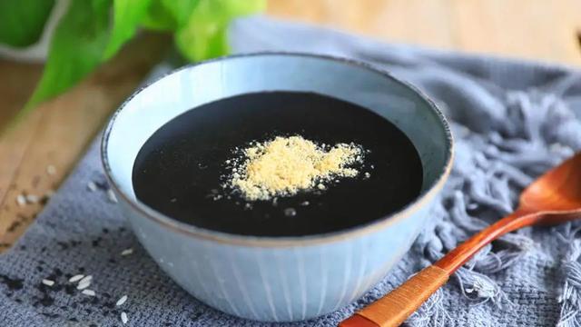 春分，不论贫富，记得吃“1白2黑3绿”！应季而食，健康过春天