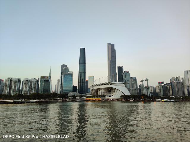 国产打不过苹果？华为OPPO挑战影像，这画质iPhone 13 Pro做不到