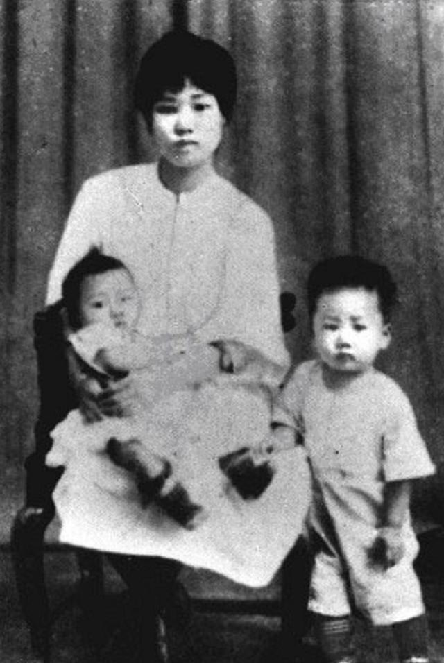 1968年，李讷主动请缨抗美援越，毛主席听后落泪：我不同意