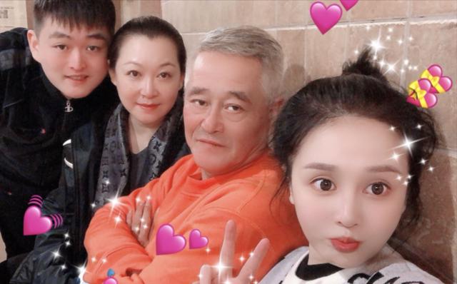 被徒弟揭短的赵本山，到底是一个什么样的人？