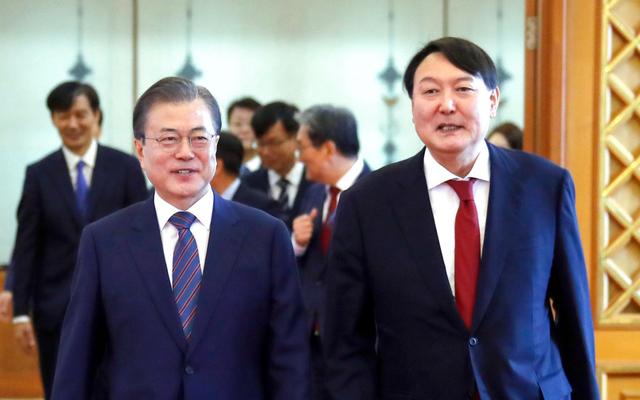 文在寅：韩国在中美面前不是“小虾米”，新政府应保持好对华关系
