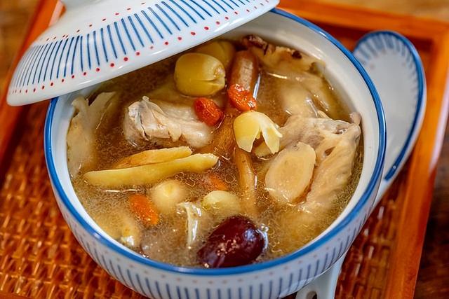 高血压，可以吃红薯吗？医生：不想血管变脆，3种美食建议少吃