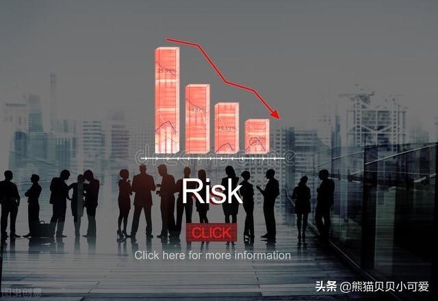 一个关键的经济风险信号：如何解读美债收益率的大跌和倒挂趋势？