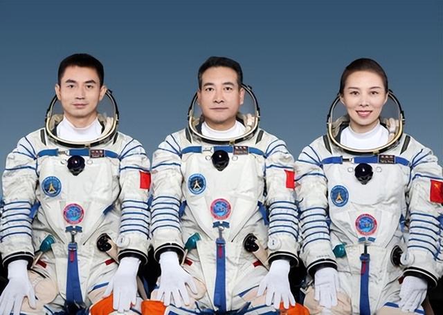 神舟十三返航在即，宇航员在太空飞行6个月，将面临五个健康威胁