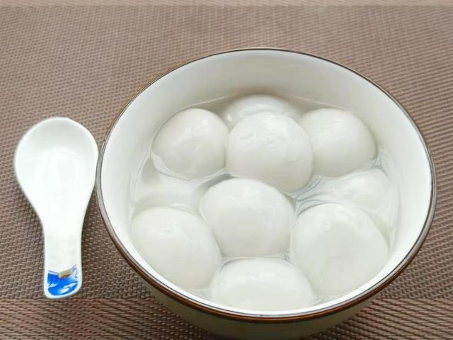 元旦吃什么传统食物 元旦吃什么传统食物（元旦吃什么传统食物250个字） 生活
