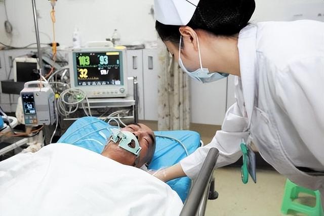 农村老人去世，为什么不在医院，要在最后时刻拉回家里？