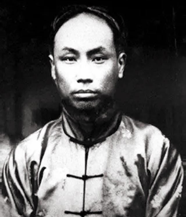 毛主席年轻时请教胡适问题被拒绝，多年后主席说：没人听我说土话