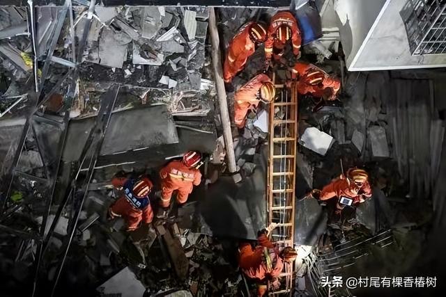 长沙楼房倒塌已进入第六天，为何要调整搜救方案？意味着什么？