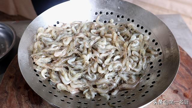 年龄大了要管住嘴，为了身体健康，多吃4样，少食3样，别不当回事