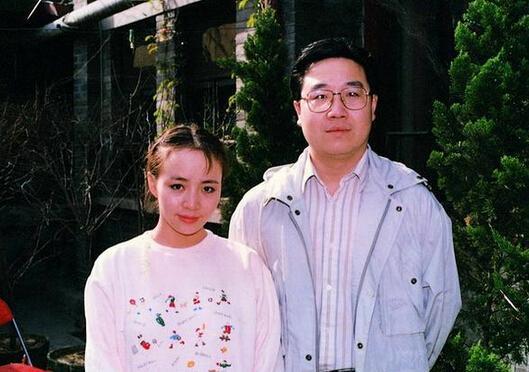 英达对巴图不闻不问多年，现改口内涵宋丹丹，当年王朔为啥骂他？
