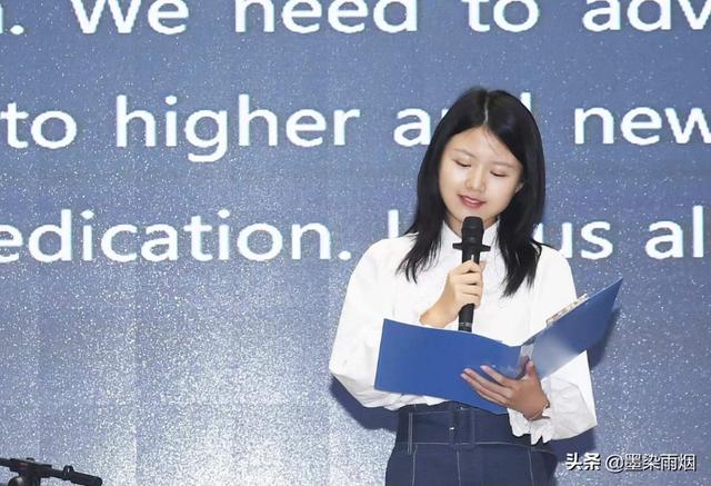 江梦南：耳朵听不见，我用眼睛“听”声音，一样考上清华