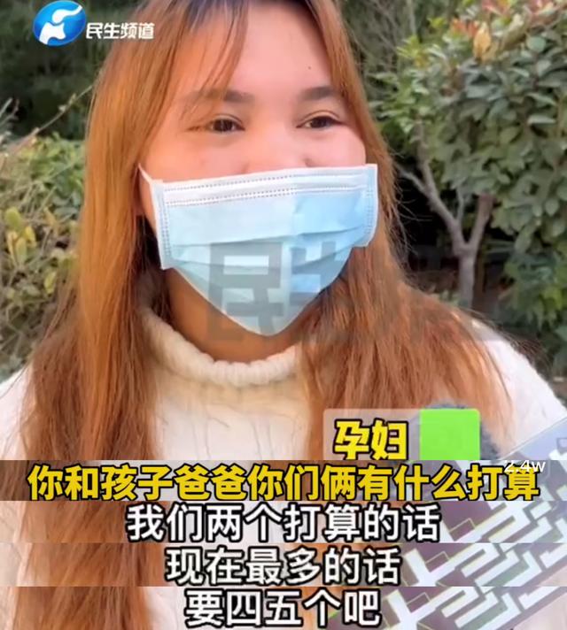 18岁女孩怀8胞胎，采访妈妈画面曝光：我看到了背后心酸的一幕