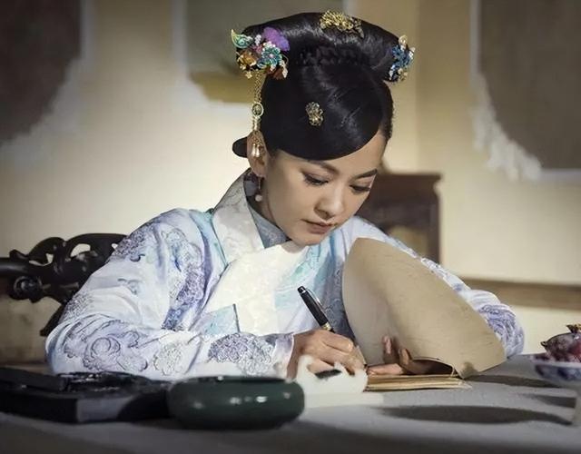 康熙58岁时，后宫14岁的妃嫔生下了一子，康熙却没有任何赏赐