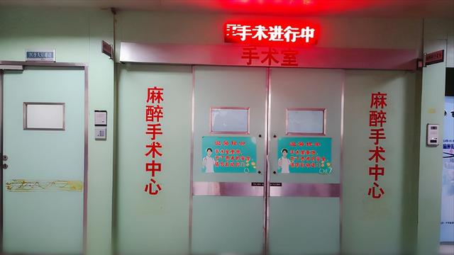 广西南宁诞下怪婴，父母都是O型血孩子B型血，专家：百年不遇