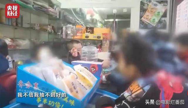 烟灰、脚气，为何会与知名酸菜挂钩？315晚会揭露的黑幕触目惊心
