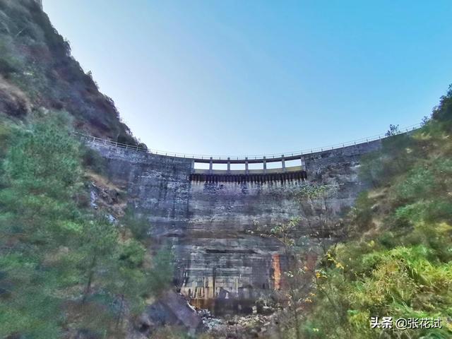 南嶺山脈，一次出行登頂廣東最高前六峰讓驢友自豪一生