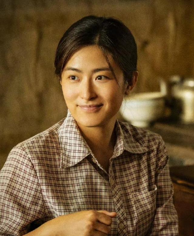 《人世间》女星状态大不同！殷桃零瑕疵，宋佳显老，靳东初恋惊艳