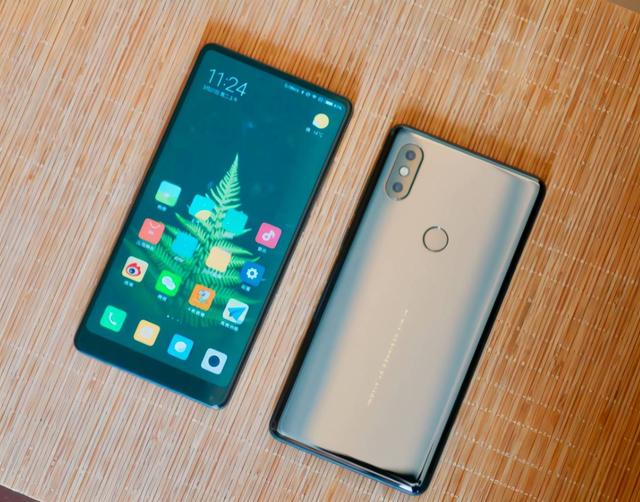 小米MIX4:骁龙888Plus+256GB+120W秒充，直降1400元：米粉有福了