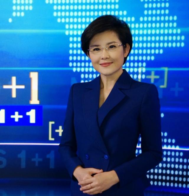 2011年,王宁获得第六届cctv电视节目主持人大赛金奖.